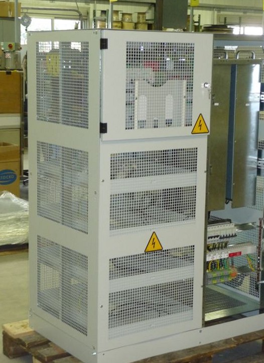 Mesh-panel battery cabinet
